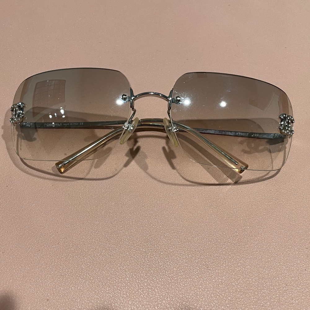 CHANEL CRYSTAL CC FRAMELESS GREY GRADIENT LENS SUNGLASSES Y2K